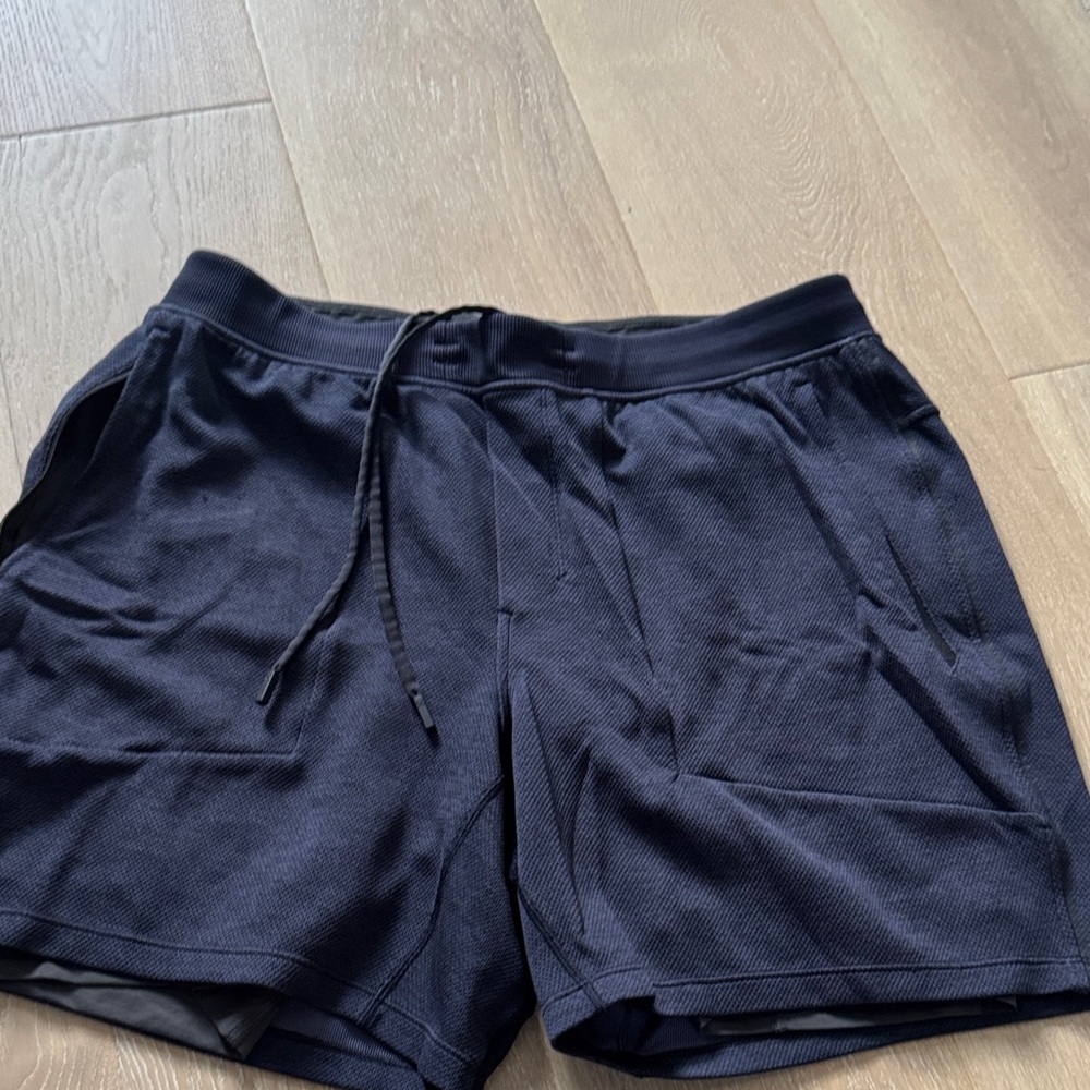 Lululemon Men's Dark Blue Shorts (lined)